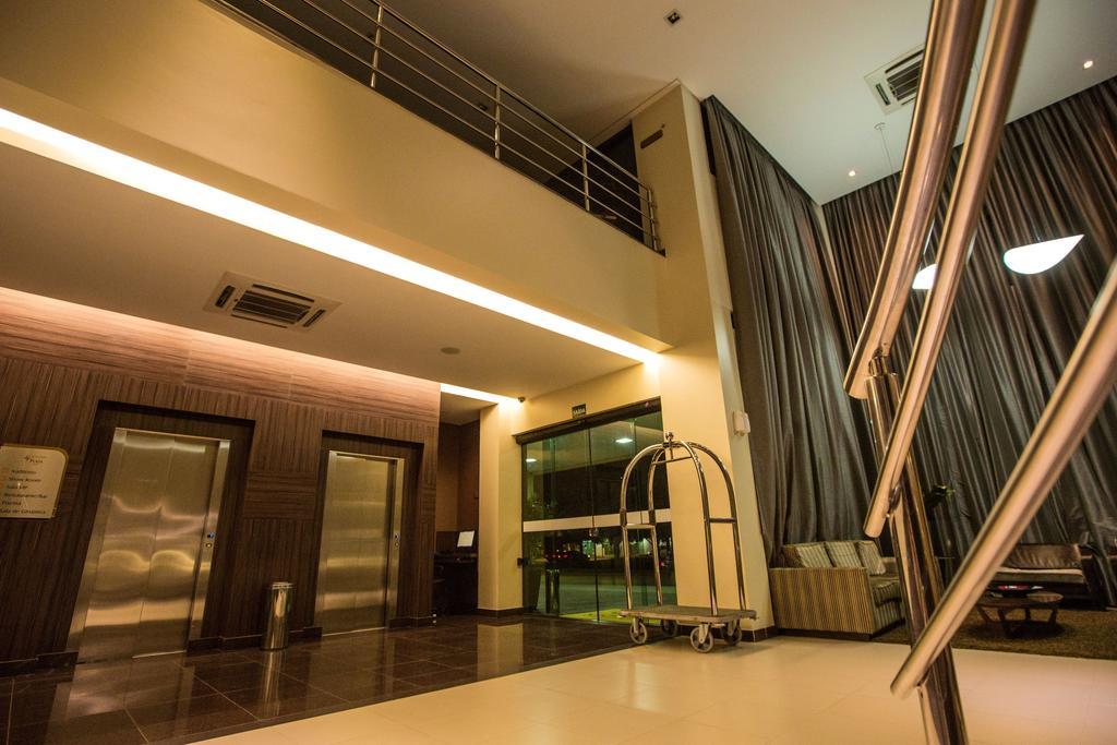 Golden Plaza Hotel Pôrto Velho Kültér fotó